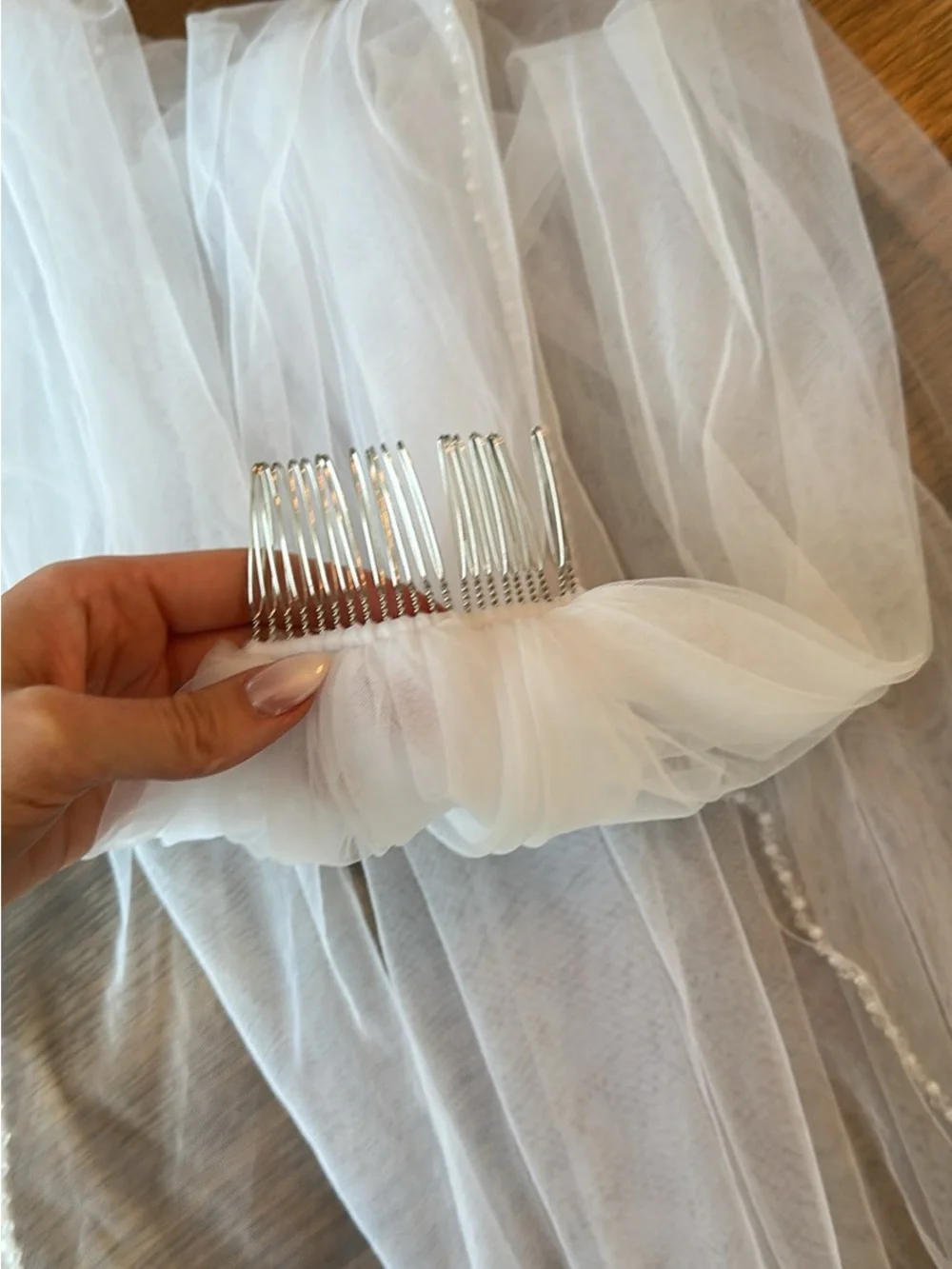 Elegant White Sheer Tulle Veil with Beaded Edge